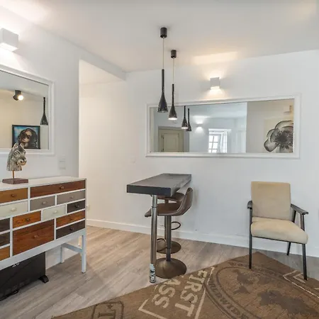 Madragoa Apartment Lisbon