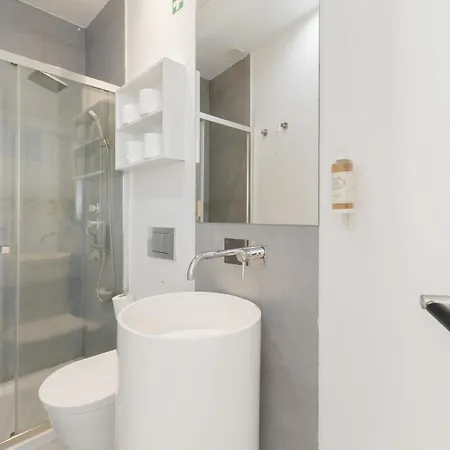 Apartment Madragoa Lisbon
