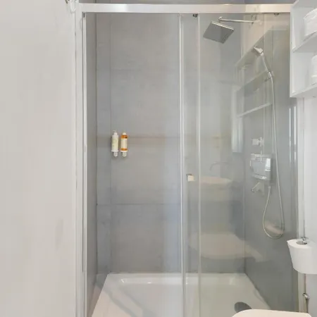 Madragoa Apartment